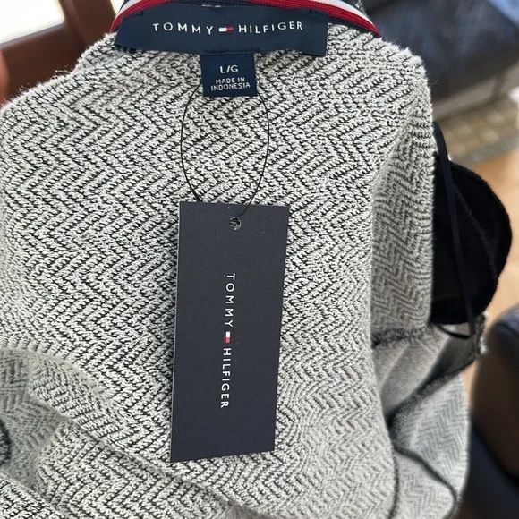 Tommy Hilfiger Size L open lightweight military style jacket in heathered gray